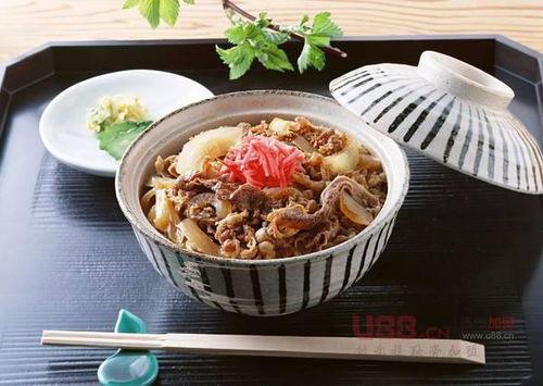 牛肉饭加盟店爆料视频,揭秘加盟背后的真相与利润  第3张